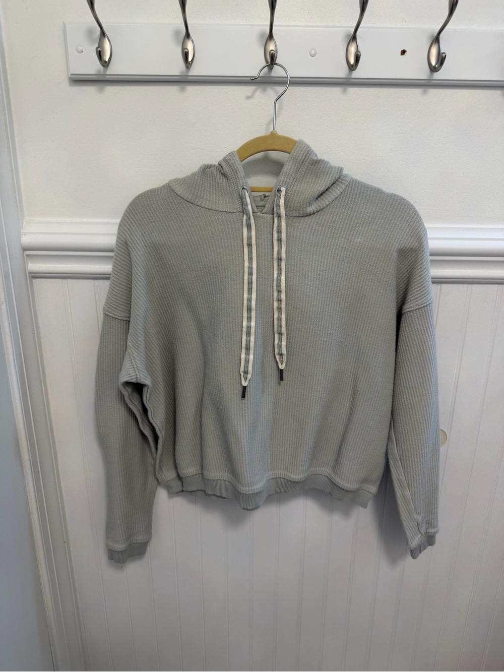 aerie Light Gray Waffle Cropped Hoodie with Drawstrings